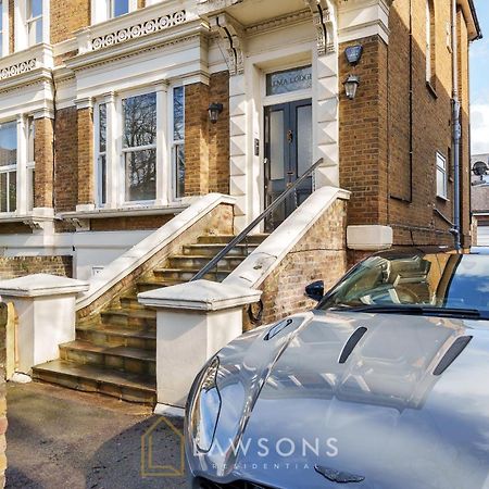 Stylish Living By Lawsons - 3 En Suites ويندسور المظهر الخارجي الصورة